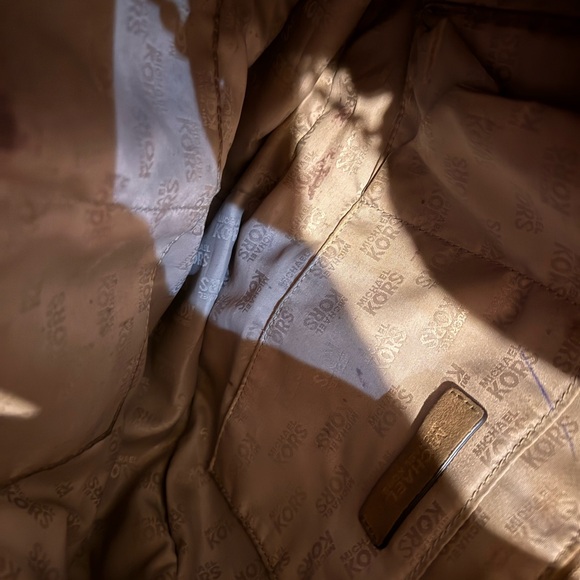 MICHAEL Michael Kors Tan suede Shoulder Bag - Picture 10 of 16